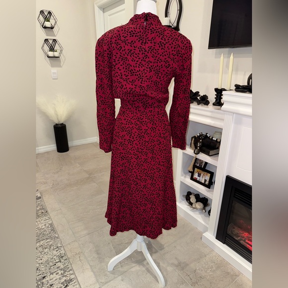 Liz Claiborne Red and Black Long Sleeve Dress Size 6 - Picture 3 of 11